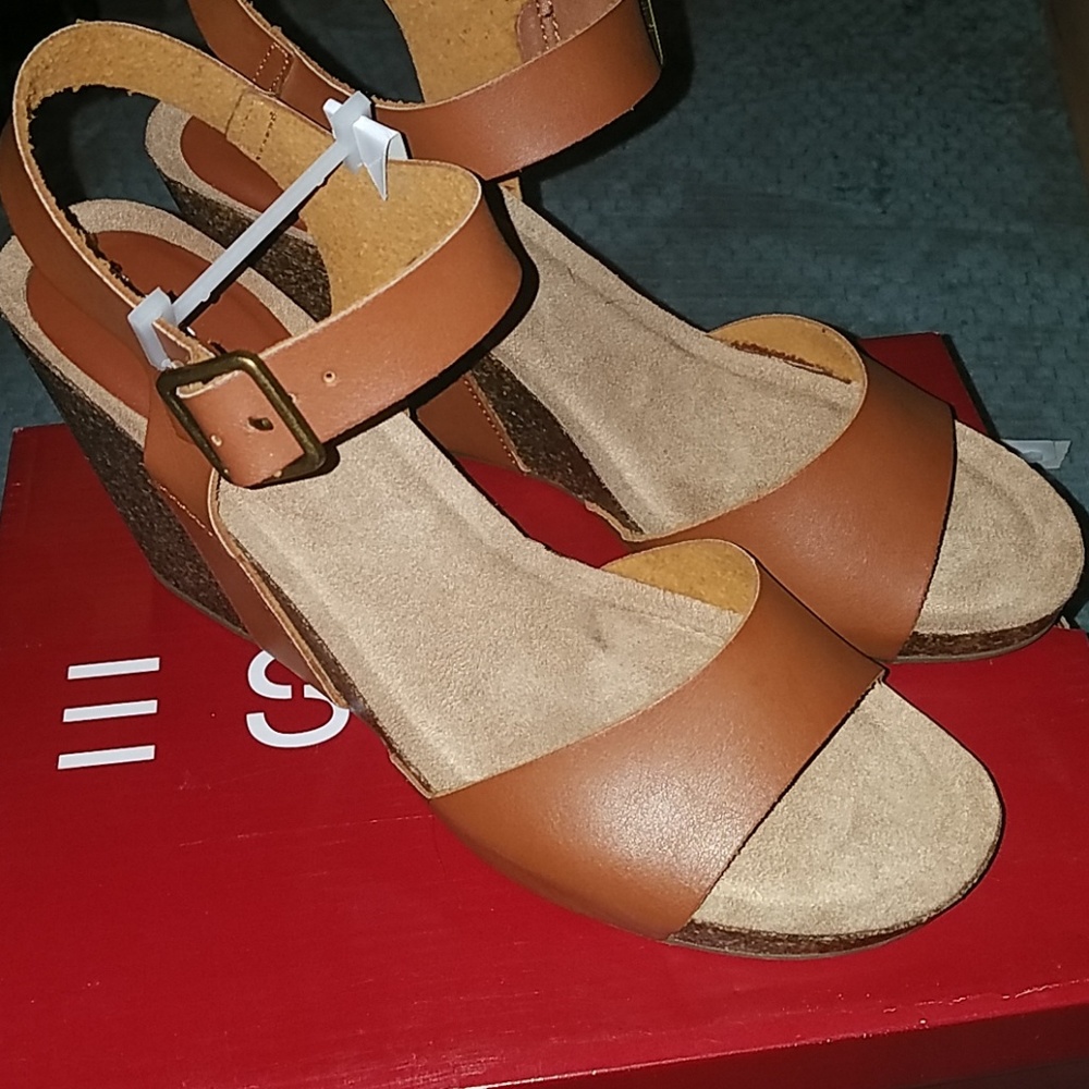 Esprit Hana-E